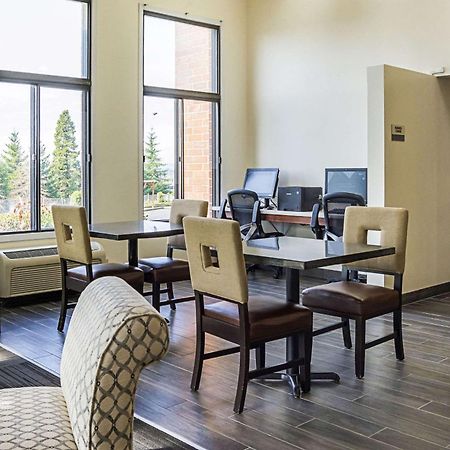 Quality Inn & Suites Clackamas - Portland Esterno foto