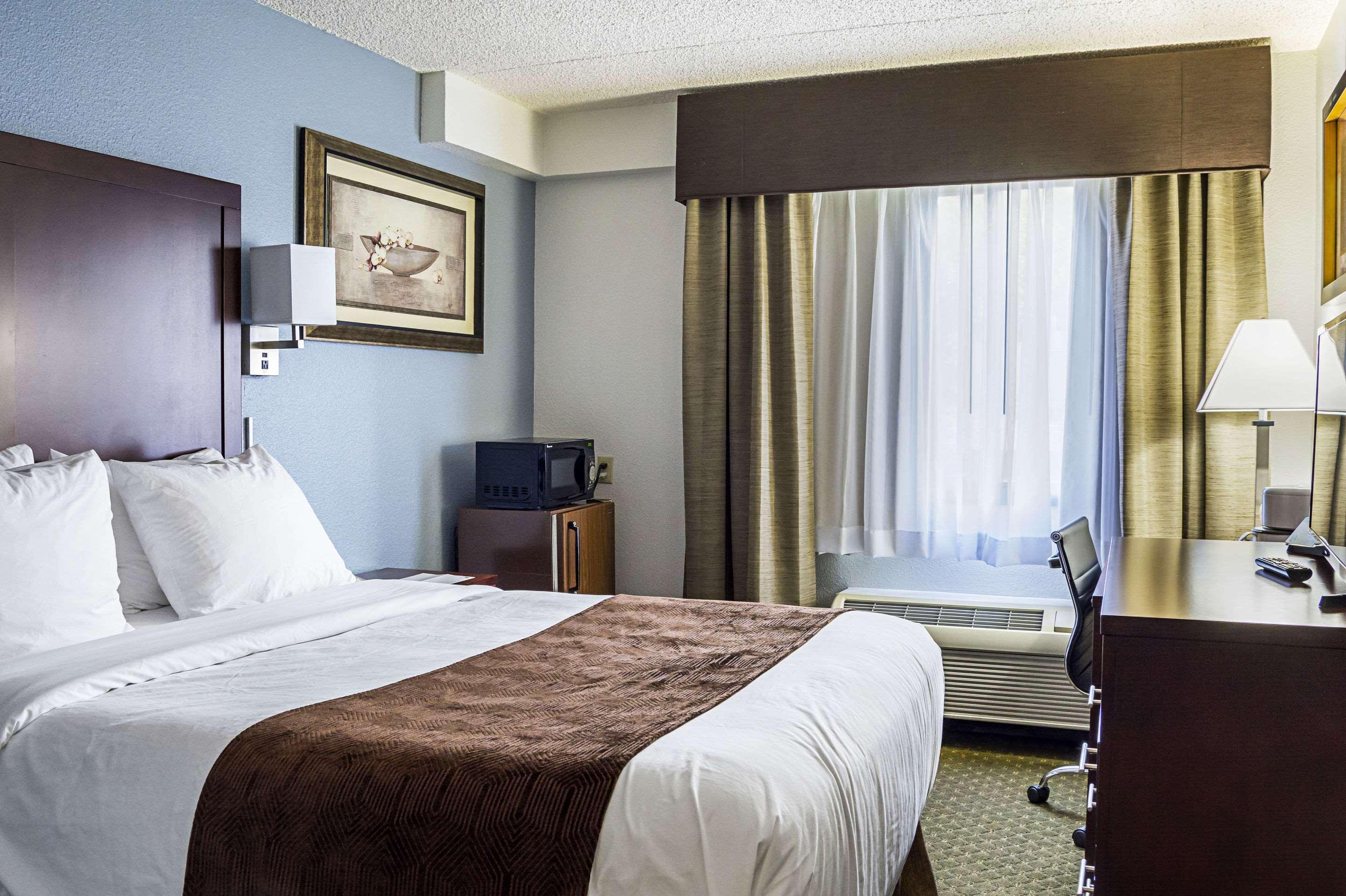 Quality Inn & Suites Clackamas - Portland Esterno foto