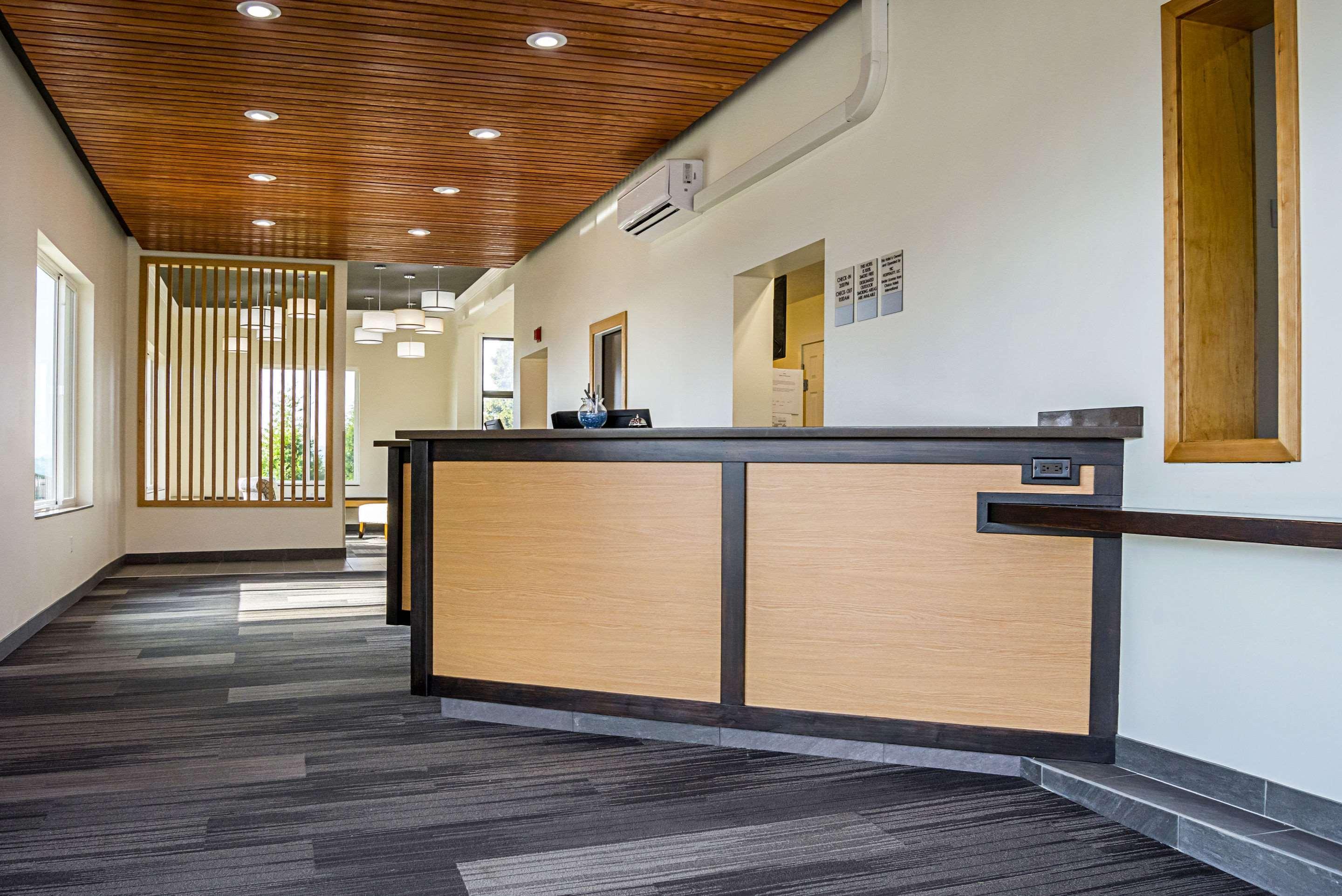 Quality Inn & Suites Clackamas - Portland Esterno foto