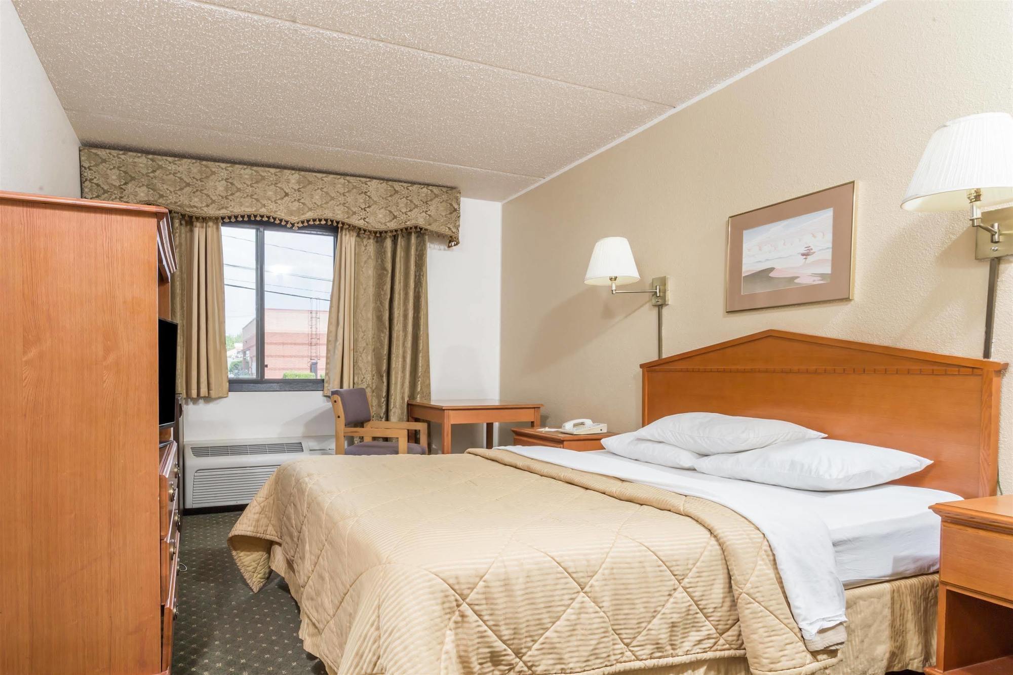 Quality Inn & Suites Clackamas - Portland Esterno foto