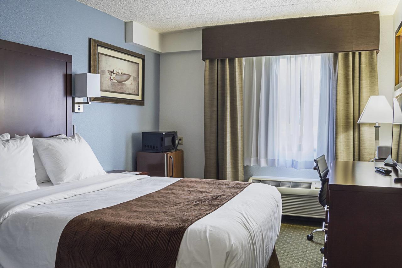 Quality Inn & Suites Clackamas - Portland Esterno foto